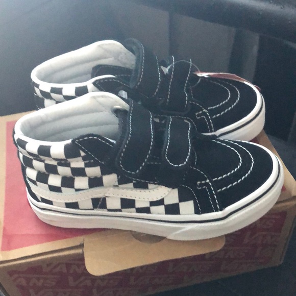 boys vans size 11